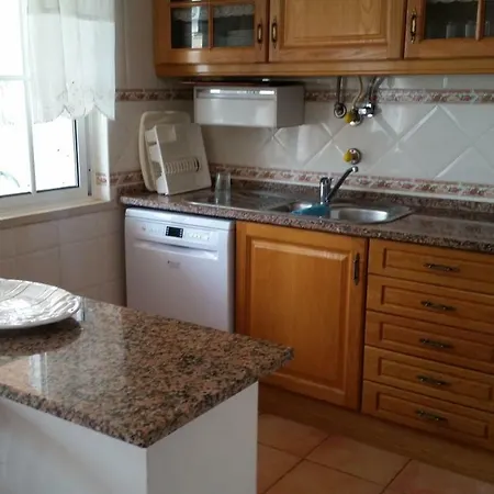 Casa Das Buganvilias - بيت للعطل